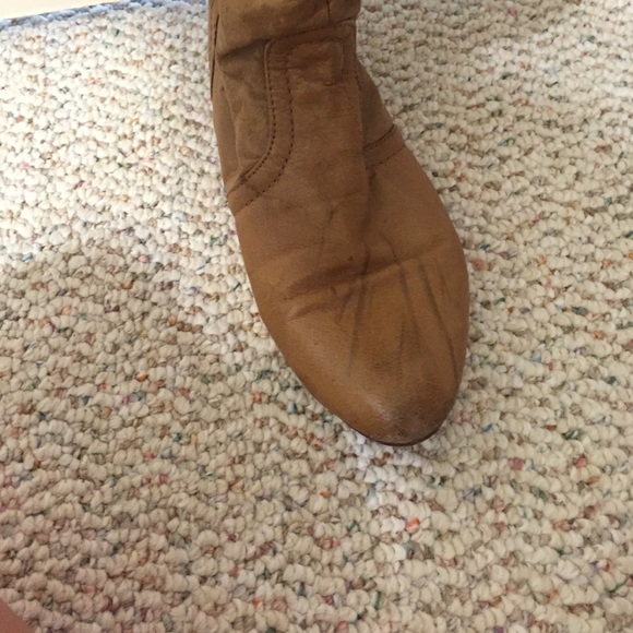 Boots - Picture 2 of 3