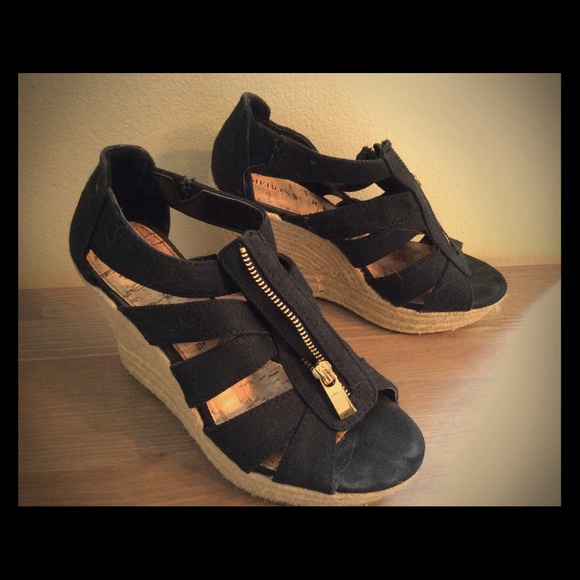 Black Zip up wedges