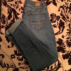 Size 2 regular American Eagle skinny jeans