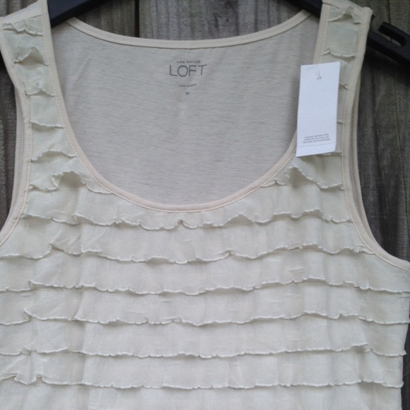 LOFT RUFFLE TANK TOP - Picture 2 of 3