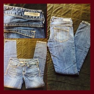 Express Jeans.