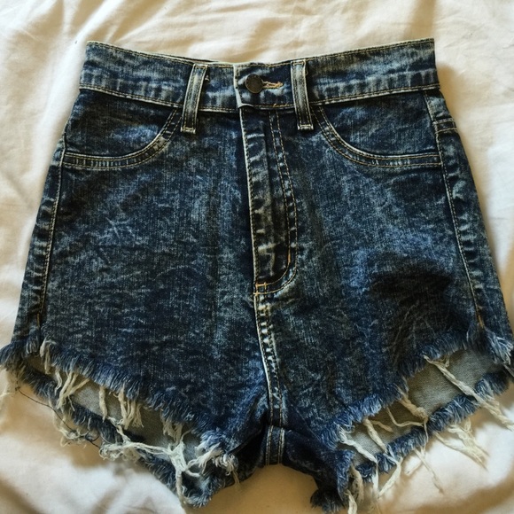 High rise acid wash denim shorts(S)