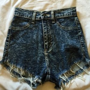 High rise acid wash denim shorts(S)