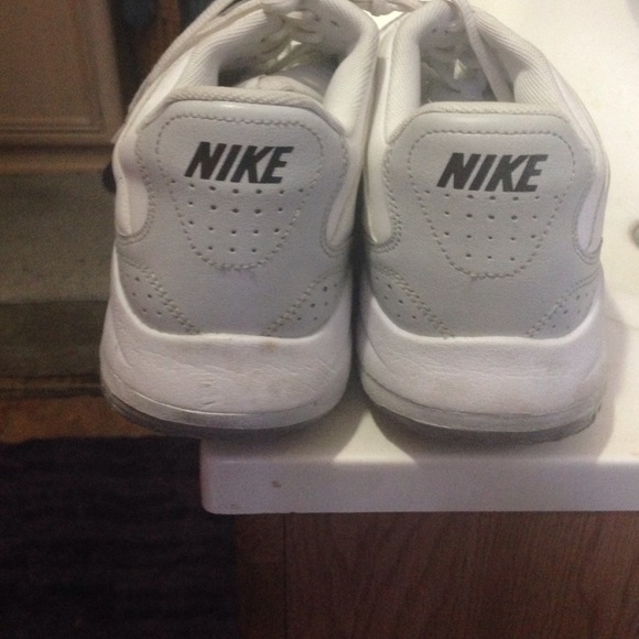 Nike Shoes Mens Nike Gym Shoe Poshmark
