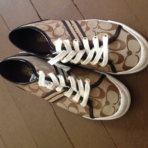 Coach shoes
