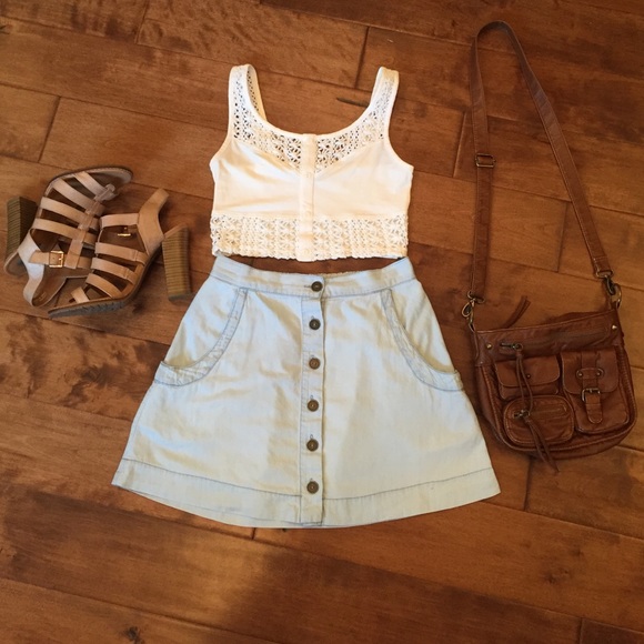 Kendall & Kylie Dresses & Skirts - Kendall & Kylie Chambray Denim Skirt