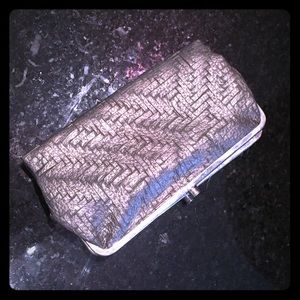 Hobo style clutch/wallet