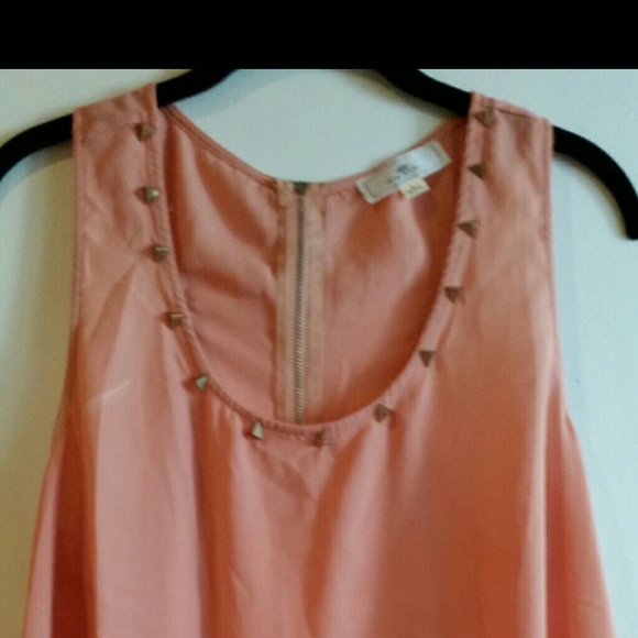 💲💲Apricot studded shirt