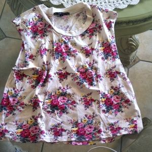 Sleeveless crop top