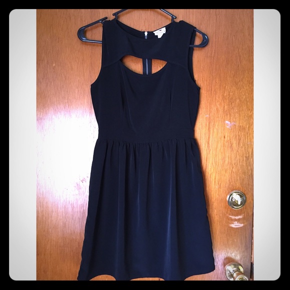 💥24 HOUR SALE💥Little Black Dress