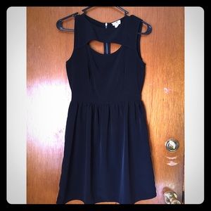 💥24 HOUR SALE💥Little Black Dress