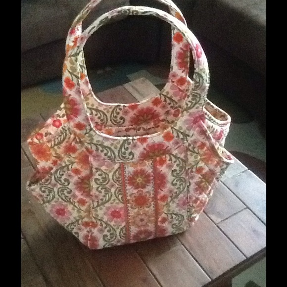 REDUCED!!! Vera Bradley purse tote.  Great size! - Picture 2 of 3