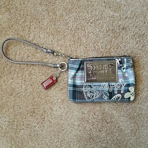Coach POPPY wristlet