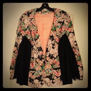 Floral Soulmates PLUS SIZE Blazer