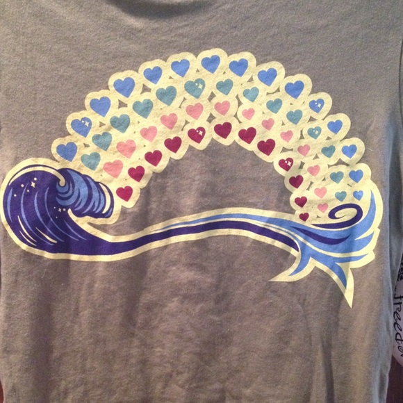 Green t-shirt with image - Picture 2 of 2