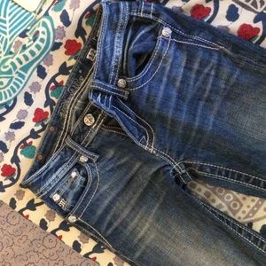 Miss me Jeans. Kids size 12, not women's!