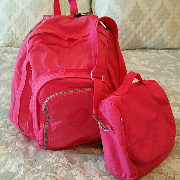 Kipling Accessories - Pink Kipling lunch box no monkey