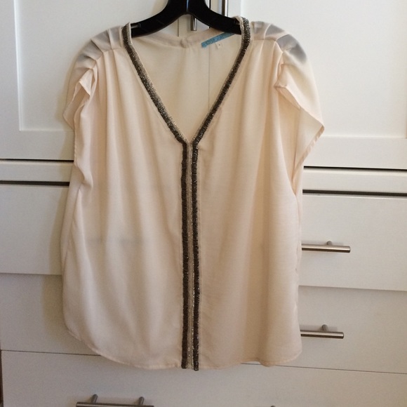 Creme Embellished Top size s/m