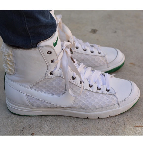 Nike Shoes - 🆕 Nike Blazer Mid Lux White and Green Shoes