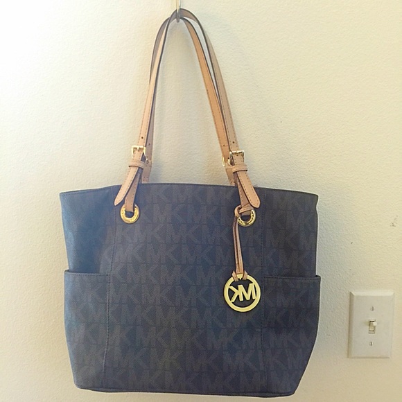 Michael Kors 'Jet Set Signature' Tote
