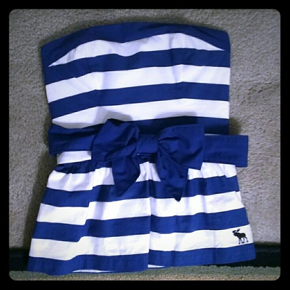 Abercrombie and Fitch cute tube top with bow xs