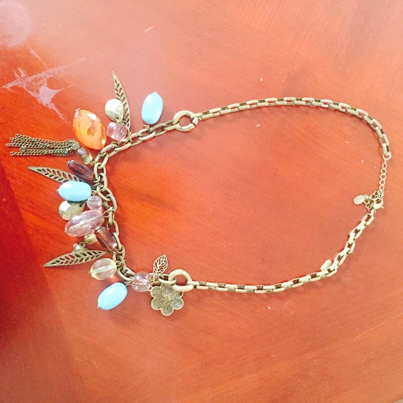 Statement Necklace - Picture 3 of 3