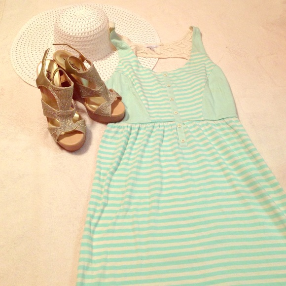 Pac Sun brand dress (oneil). Never worn!!