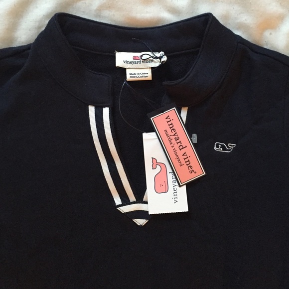 Brand New Vineyard Vines Tunic Top