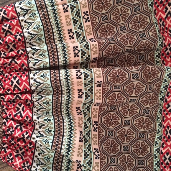 Printed dress - Picture 3 of 3