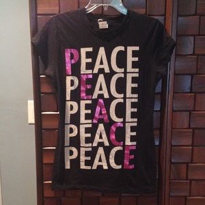 Peace t-shirt