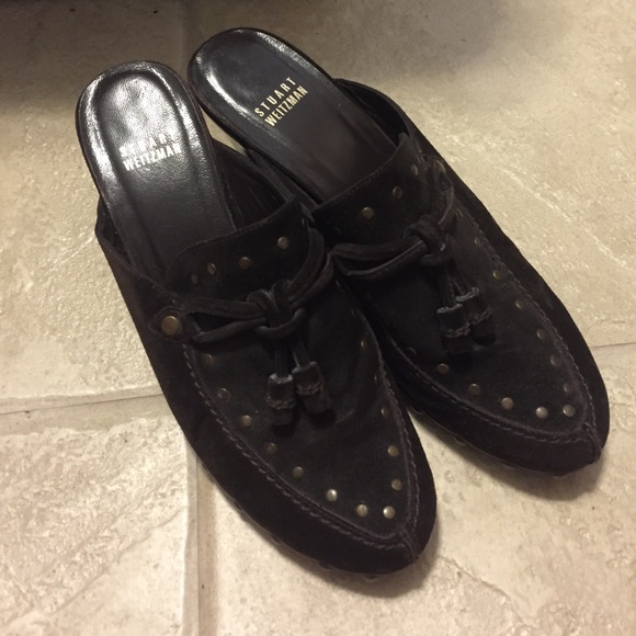 Stuart Weizman clogs