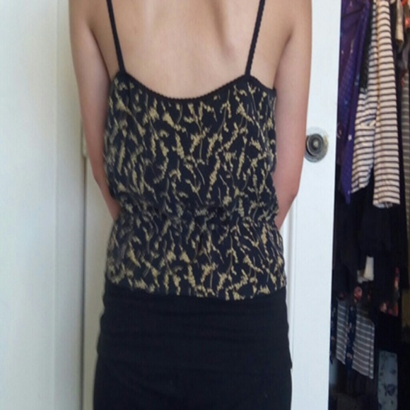 Black and cream peplum top - Picture 2 of 4