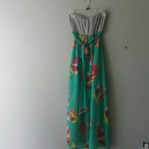 Maxi dress
