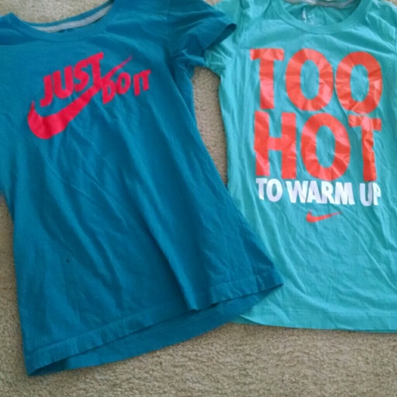 Bundle of two Nike slim fit shirts
