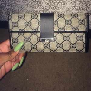Gucci wallet