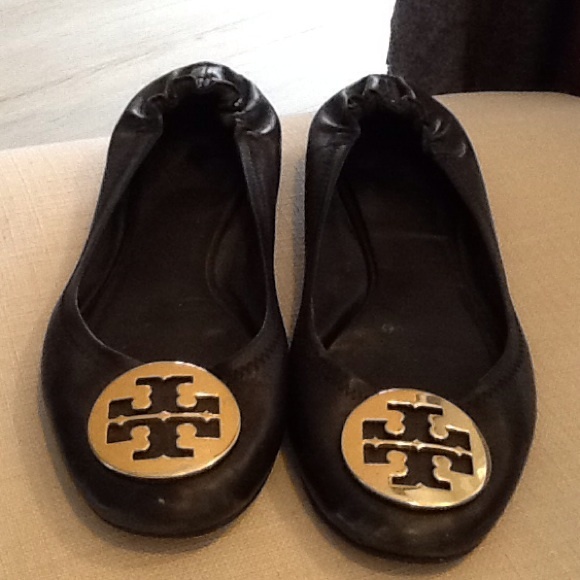 Tory Burch Shoes - Tory burch gold logo reva flats