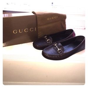 Gucci Women's Loafer. AUTHENTIC!