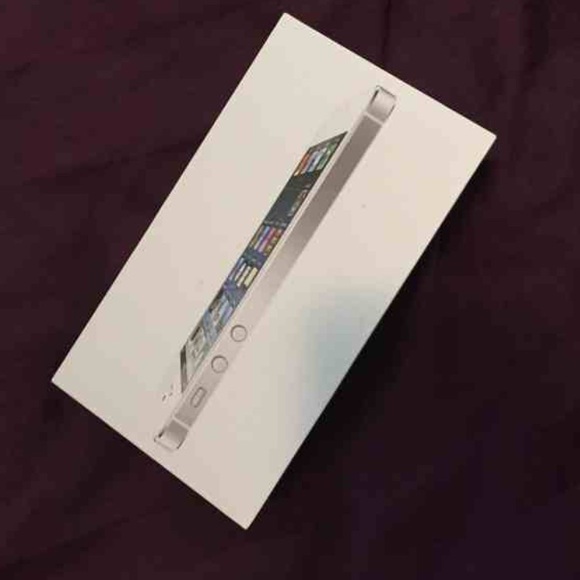 iPhone 5 box