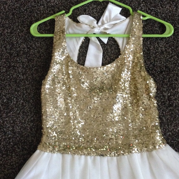 SEQUIN TULE PROM DRESS - Picture 2 of 4