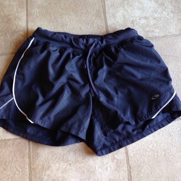 Running shorts