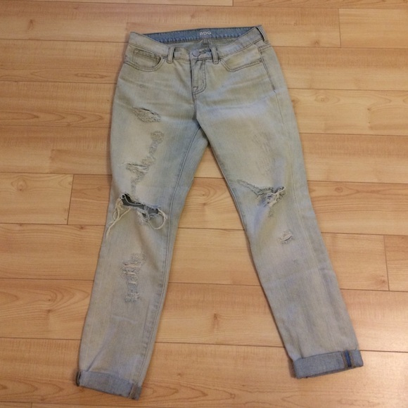 BDG distressed boyfriend jeans - Picture 3 of 3