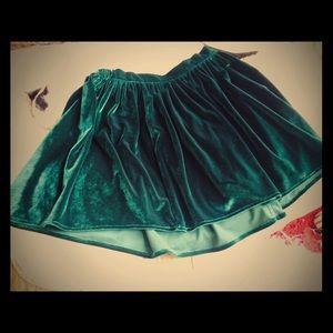 Green velvet full woven skirt