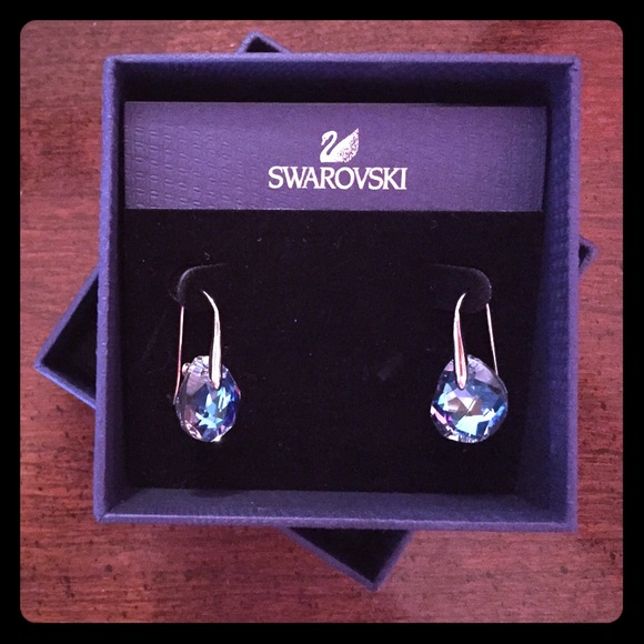 *sold* Swarovski crystal earrings *sold*