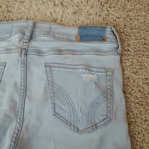 Light jeans - Picture 3 of 3