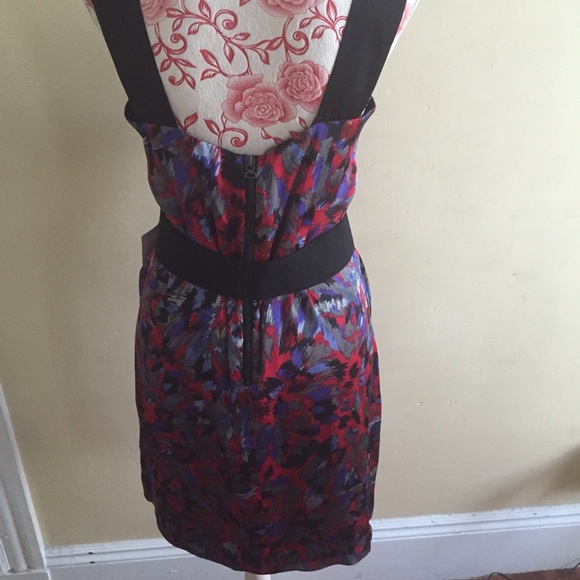 Chic Fun Dress *sold locally* - Picture 3 of 4