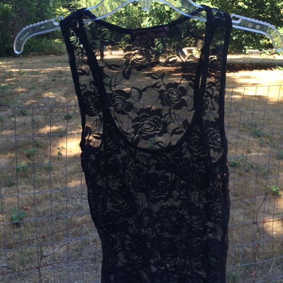 Black Lace Sequined Tank