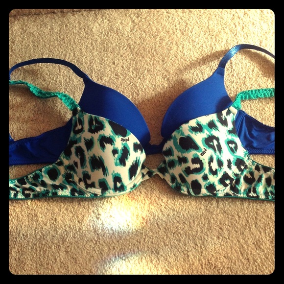 Vs pink where everywhere push up bras