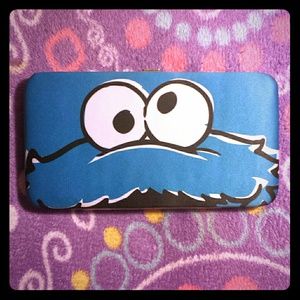 Adorable Cookie Monster Wallet!