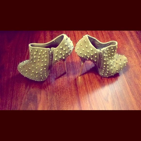 Boots - Studded Taupe Boots