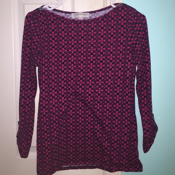 Long sleeve fitted top